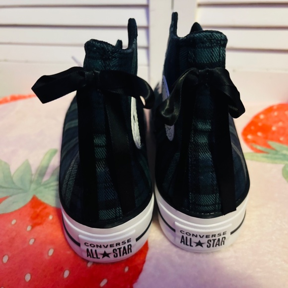 Plaid Bow Converse - Picture 7 of 7